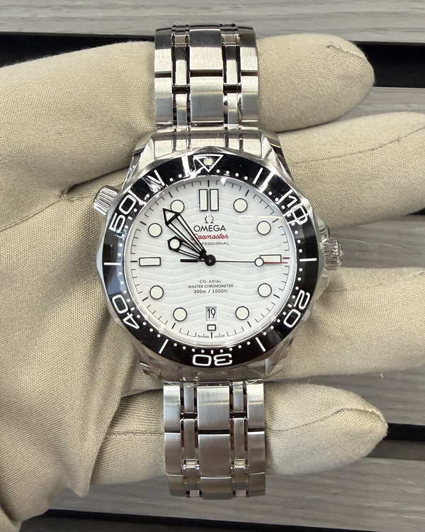2026 Omega Seamaster Diver 300M 42MM White Dial Steel Bracelet (210.30.42.20.04.001)