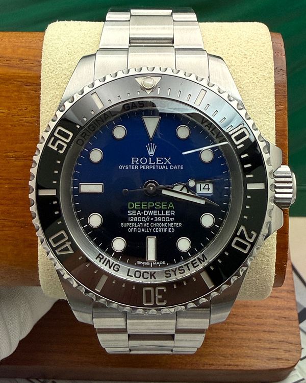 No Reserve - Rolex Sea-Dweller Deepsea "James Cameron" 44MM Blue Dial Oyster Bracelet (116660)