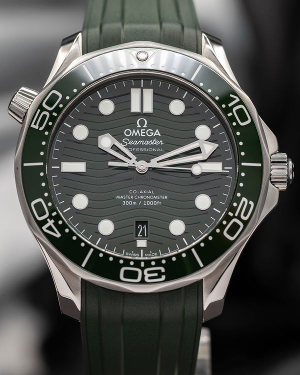 2025 Omega Seamaster Diver 300M 42MM Green "Seaweed" Dial Rubber Strap (210.32.42.20.10.001)