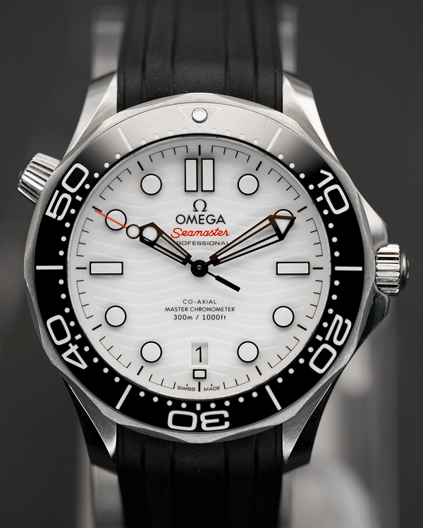 No Reserve - 2024 Omega Seamaster Diver 300M 42MM White Dial Rubber Strap (210.32.42.20.04.001)