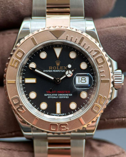 Rolex Yacht-Master 40MM Black Dial Two-Tone Oyster Bracelet (116621)