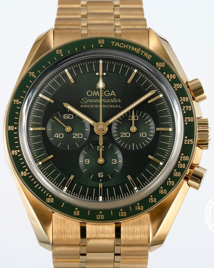 Omega Speedmaster "Moonshine Gold" 42MM Green Dial Yellow Gold Bracelet (310.60.42.50.10.001)