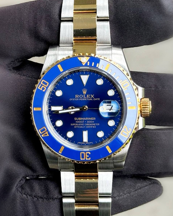 Rolex Submariner (116613LB)