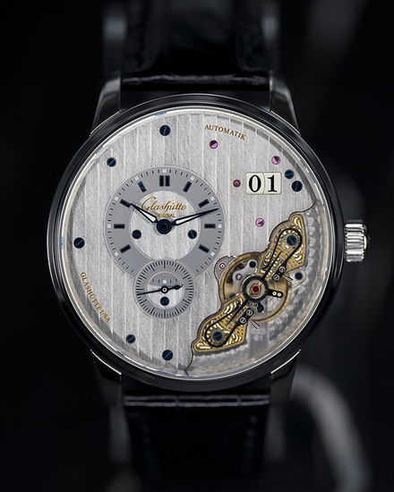 2025 Glashütte Original PanoMaticInverse 42MM Silver Dial Leather Strap (1-91-02-02-02-30)