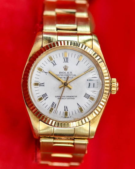 1979 Rolex DateJust 31MM White "Buckley" Dial Yellow Gold Oyster Bracelet (6827)