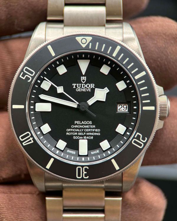 2021 Tudor Pelagos 42MM Black Dial Titanium Bracelet (25600TN)