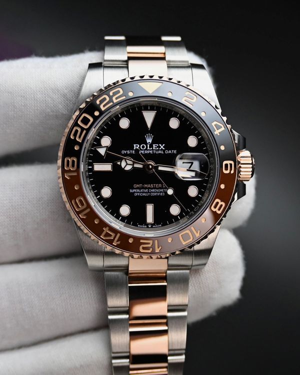 2023 Rolex GMT-Master II "Rootbeer" 40MM Black Dial Two-Tone Oyster Bracelet (126711CHNR)