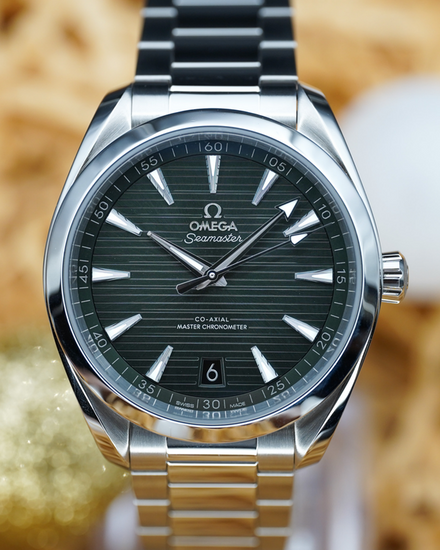 No Reserve - 2024 Omega Seamaster Aqua Terra 150M 41MM Green Dial Steel Bracelet (220.10.41.21.10.001)
