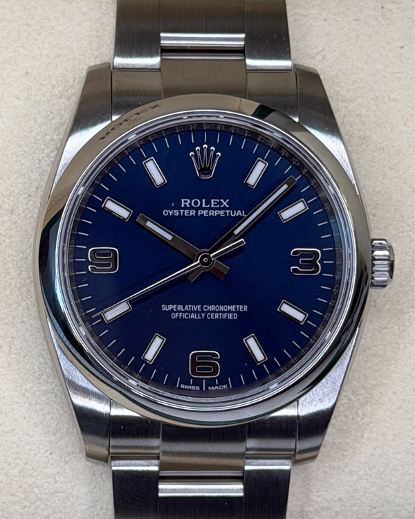 Rolex Oyster Perpetual (114200)