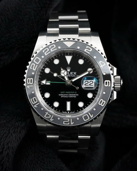 2025 Rolex GMT-Master II “Bruce Wayne” 40MM Black Dial Oyster Bracelet (126710GRNR)
