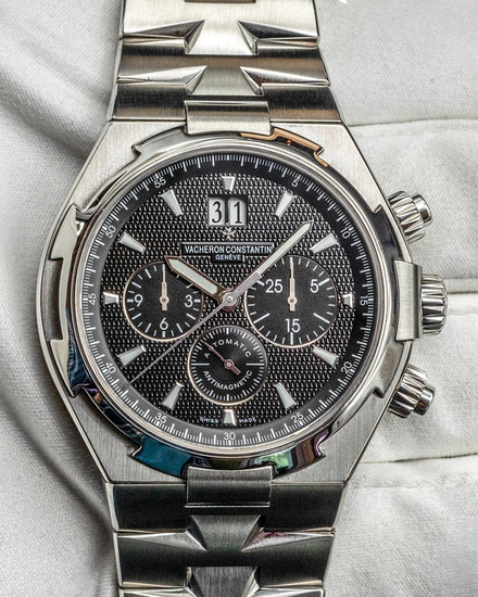 Vacheron Constantin Overseas Chronograph 42MM Black Dial Steel Bracelet (49150/B01A-9097)