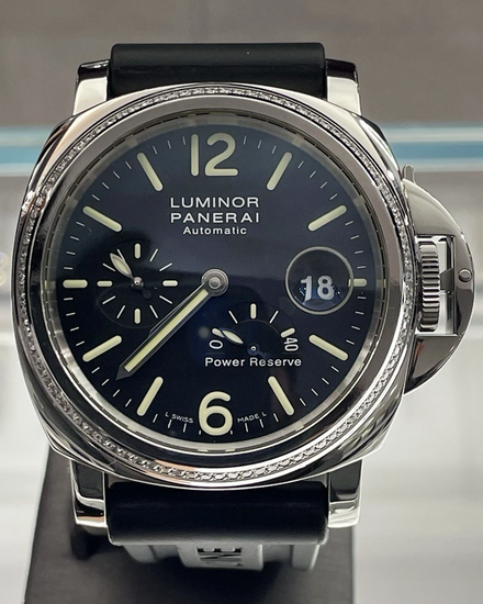 2018 Panerai Luminor Power Reserve 44MM Black Dial Rubber Strap (PAM00090)