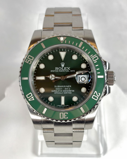 Rolex Submariner Date "Hulk" 40MM Green Dial Oyster Bracelet (116610LV)