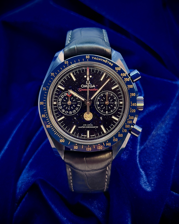 SR 2022 Omega Speedmaster Moonphase "Blue Side of the Moon" 44.25MM Aventurine Dial Leather Strap (304.93.44.52.03.002)