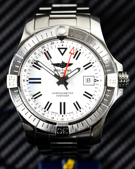 2021 Breitling Avenger GMT 43MM White Dial Steel Bracelet (A32397101A1A1)