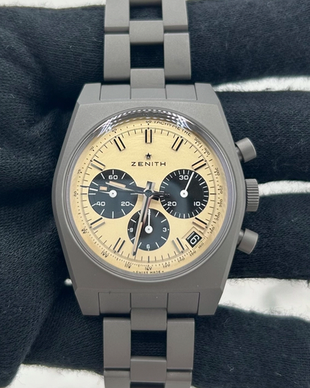2025 Zenith Chronomaster Revival Lupin III Daisuke Jigen L.E. 37MM Champagne Dial Titanium Bracelet (97.L384.400)