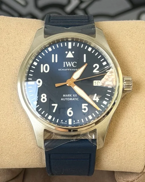IWC Schaffhausen Pilot (IW328221)