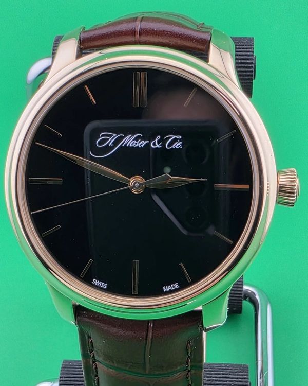 H. Moser & Cie Endeavour Centre Seconds 41MM Black Dial Leather Skin (343.505-017)