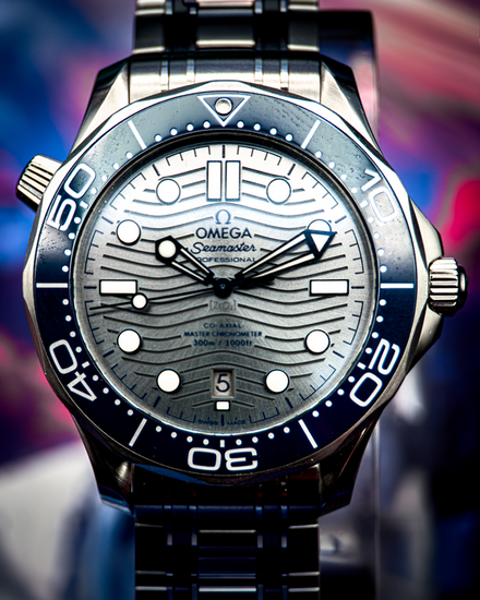 No Reserve - 2019 Omega Seamaster Diver 300M 42MM Grey Dial Steel Bracelet (210.30.42.20.06.001)