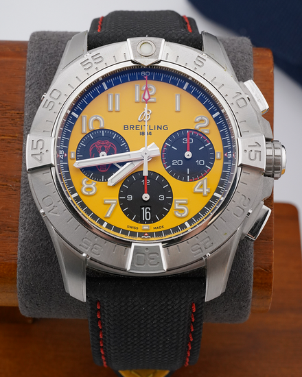 No Reserve - Breitling Avenger B01 Chronograph Cobra Limited Edition 44MM Yellow Dial Leather Strap (AB01474A1I1X1)