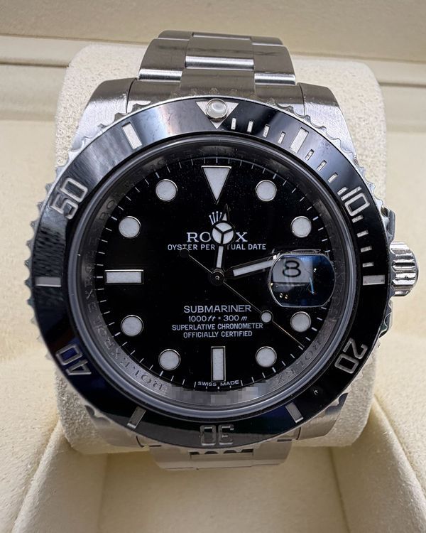 Rolex Submariner (116610LN)