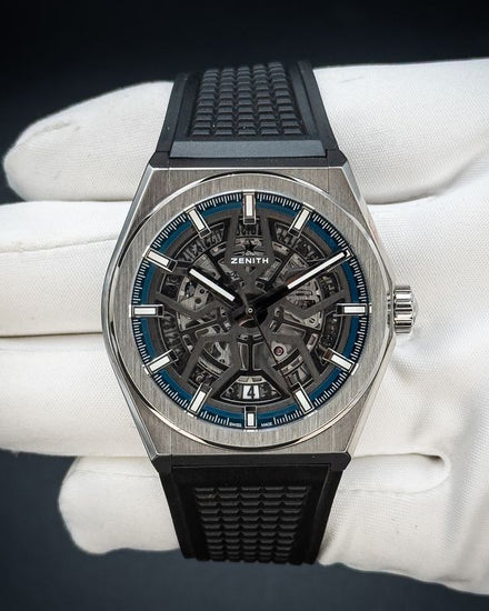 No Reserve - 2020 Zenith Defy Classic 41MM Skeleton Dial Rubber Strap (95.9000.670/78.R782)