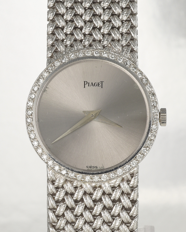 Piaget Vintage 24MM Silver Dial White Gold Bracelet (925 D4)