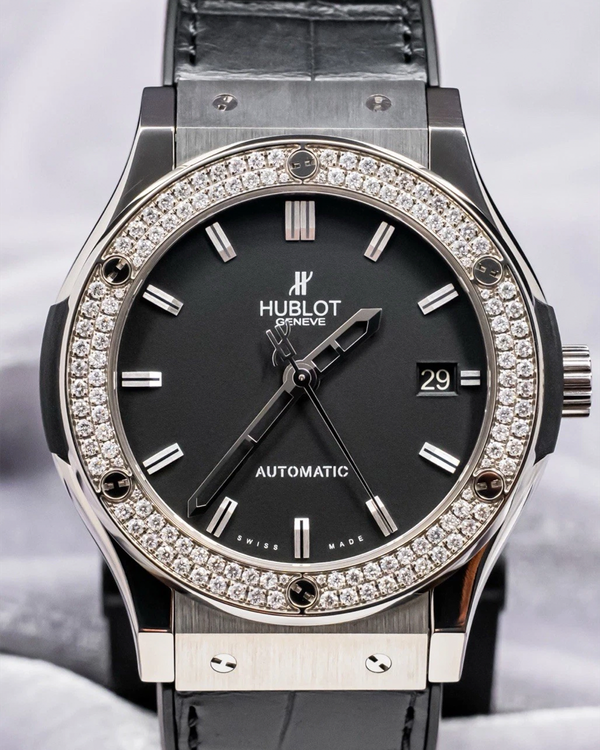 Hublot Classic Fusion 45MM Black Dial Leather Strap (511.ZX.1170.LR.1104)