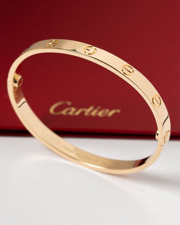 No Reserve - 2018 Cartier Love Bracelet Classic Model 17CM 18k Yellow Gold 6.1MM (Love)