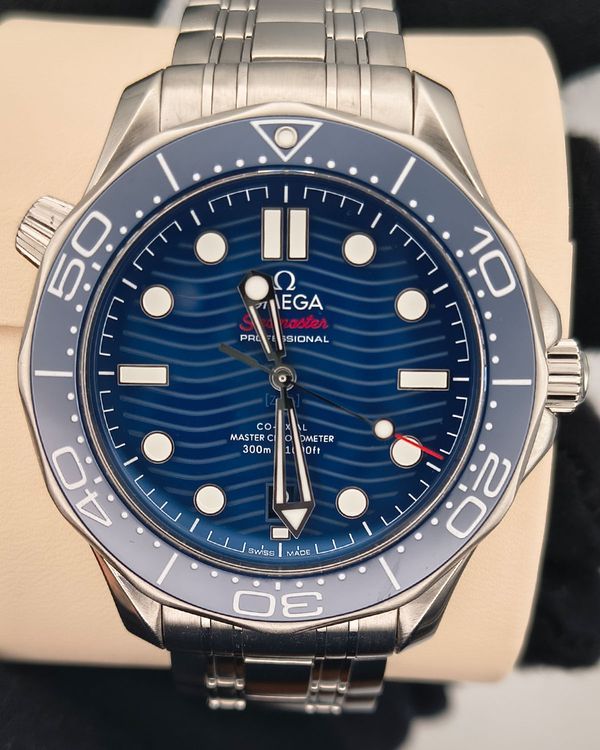 2022 Omega Seamaster Diver 300M 42MM Blue Dial Steel Bracelet (210.30.42.20.03.001)