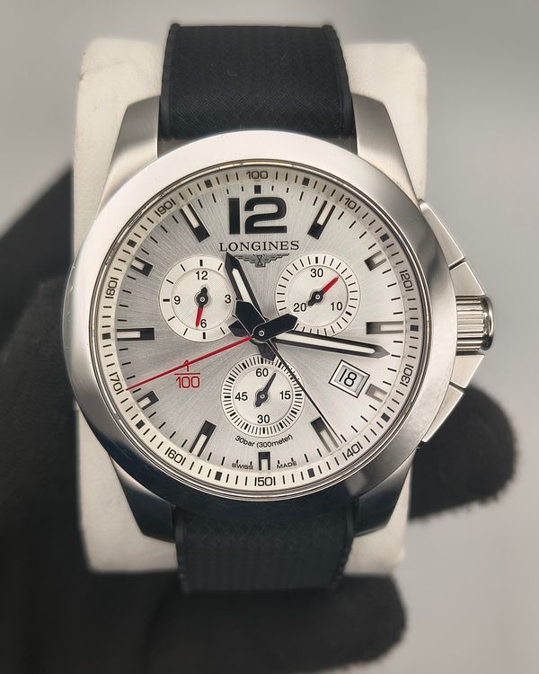 Longines Conquest Chronograph 44MM Quartz Silver Dial Rubber Strap (L3.800.4)