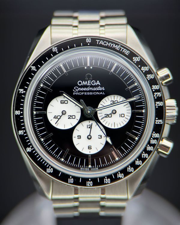 Omega Speedmaster Professional Moonwatch 42MM Black Dial Steel Bracelet (310.30.42.50.01.004)