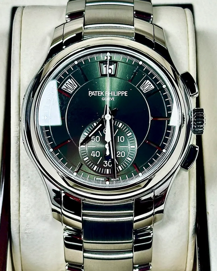 2021 Patek Philippe Annual Calendar Chronograph 42MM Green Dial Steel Bracelet (5905/1A-001)