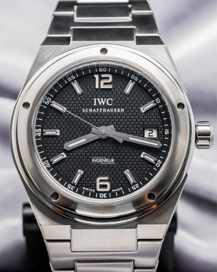 2018 IWC Schaffhausen Ingenieur 42.5MM Black Dial Steel Bracelet (IW322701)