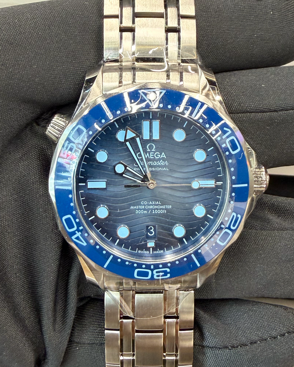 2026 Omega Seamaster Diver 300M "Summer Blue" 42MM Blue Dial Steel Bracelet (210.30.42.20.03.003)