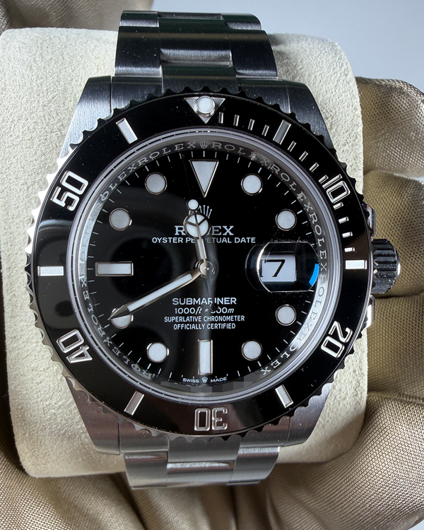 Rolex Submariner (126610LN)