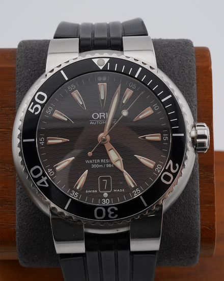 No Reserve - Oris TT1 Divers Date 44MM Black Dial Rubber Strap (7533P)