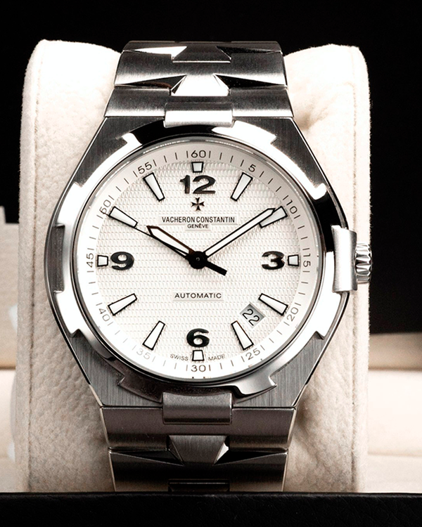 2012 Vacheron Constantin Overseas 42MM Silver Dial Steel Bracelet (47040/B01A-9093)