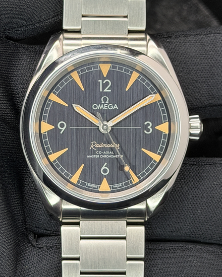 2019 Omega Seamaster Railmaster 40MM Black Dial Steel Bracelet (220.12.40.20.01.001)