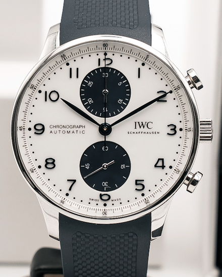 2025 IWC Schaffhausen Portugieser Chronograph 41MM White Dial Rubber Strap (IW371620)