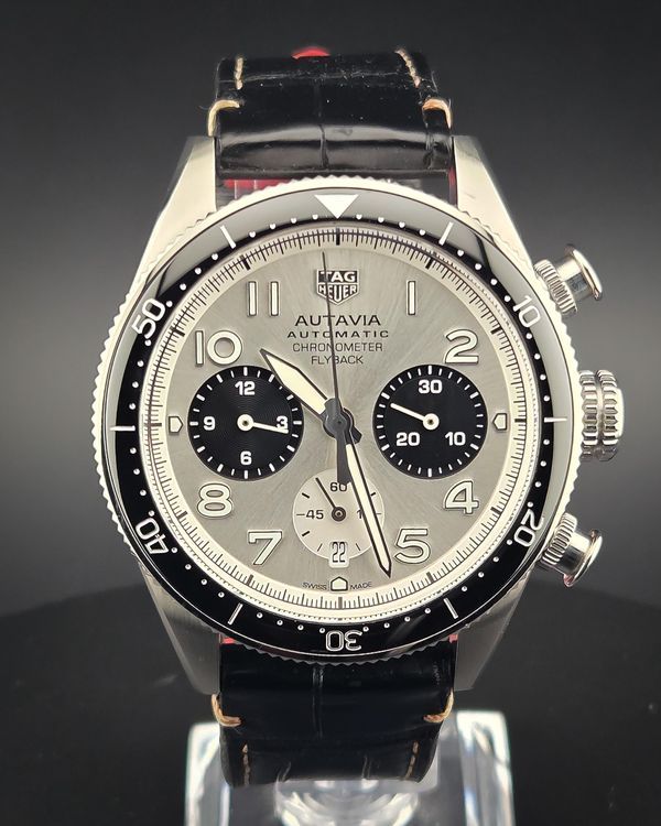 Tag Heuer Autavia Chronometer Flyback 42MM Silver Dial Leather Strap (CBE511B.FC8279)