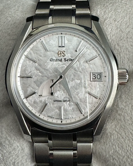 2026 Grand Seiko Heritage  “Shunbun” 40MM Pink Dial Titanium Bracelet (SBGA413G)