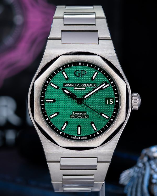 Girard Perregaux Laureato (81010.11.3153.1CM)