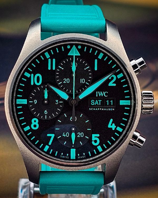 IWC Schaffhausen Pilot (IW388108)