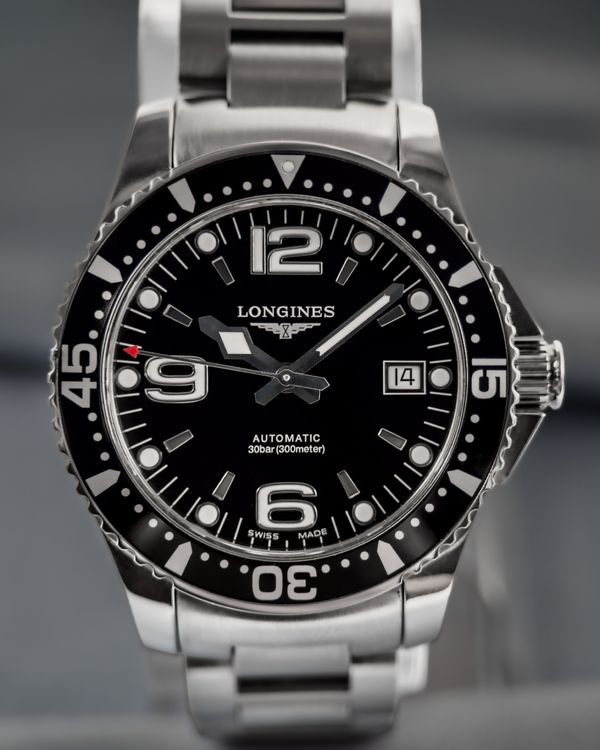 No Reserve - Longines HydroConquest 39MM Black Dial Steel Bracelet (L3.741.4.56.6)