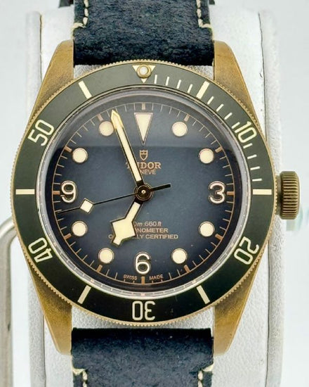 No Reserve - 2019 Tudor Black Bay 43MM Grey Dial Leather Strap (79250BA)