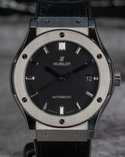 No Reserve - 2022 Hublot Classic Fusion 45MM Black Dial Leather Strap (511.NX.1171.LR)
