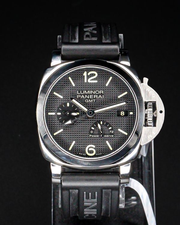 No Reserve - 2017 Panerai Luminor 1950 3 Days GMT Power Reserve Acciaio 42MM Black "Waffle" Dial Rubber Strap (PAM00537)