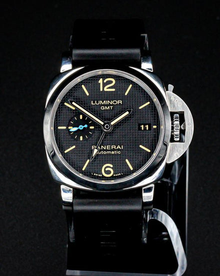 No Reserve - 2021 Panerai Luminor 1950 42MM Black Dial Rubber Strap (PAM01535)