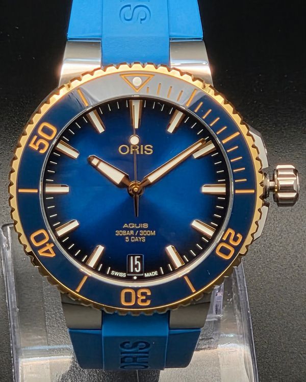 2023 Oris Aquis Date 41MM Blue Dial Rubber Strap (01 400 7769 6355-07 4 22 75FC)
